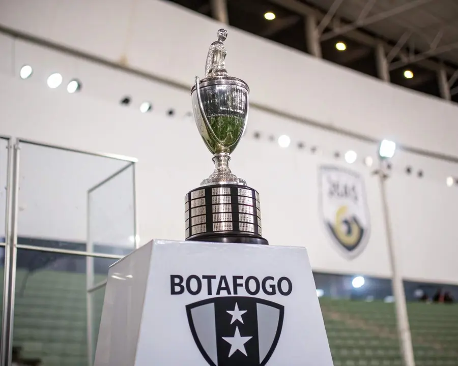 O Palmeiras celebra uma vitória histórica na Libertadores 2023 com um desempenho brilhante contra o River.